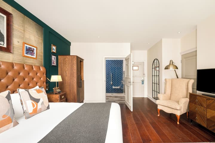 Hotel Indigo Edinburgh - Princes Street by IHG