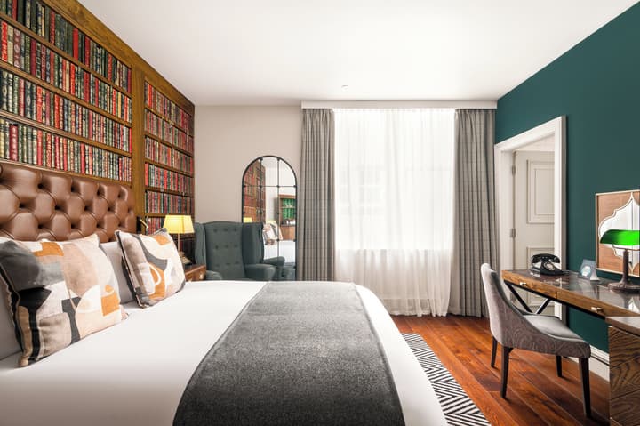 Hotel Indigo Edinburgh - Princes Street by IHG