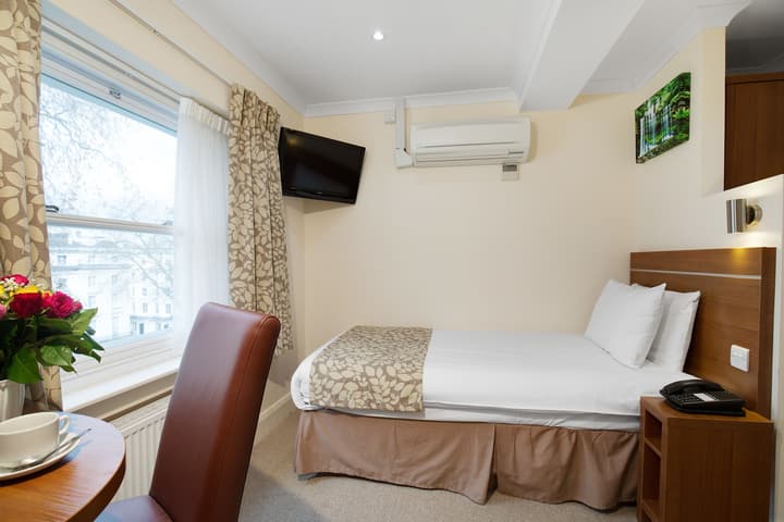 Park Avenue Bayswater Inn Hyde Park