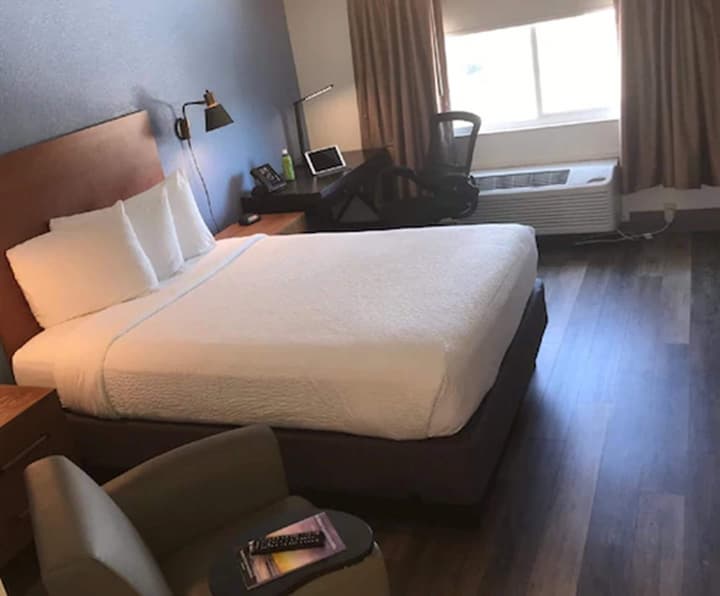 Hotel Focus SFO