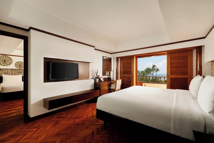 Nusa Dua Beach Hotel and Spa - Handwritten Collection