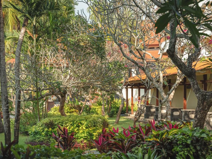 Nusa Dua Beach Hotel and Spa - Handwritten Collection