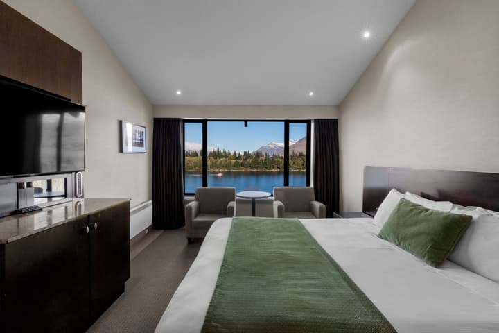 Copthorne Hotel and Resort Queenstown Lakefront