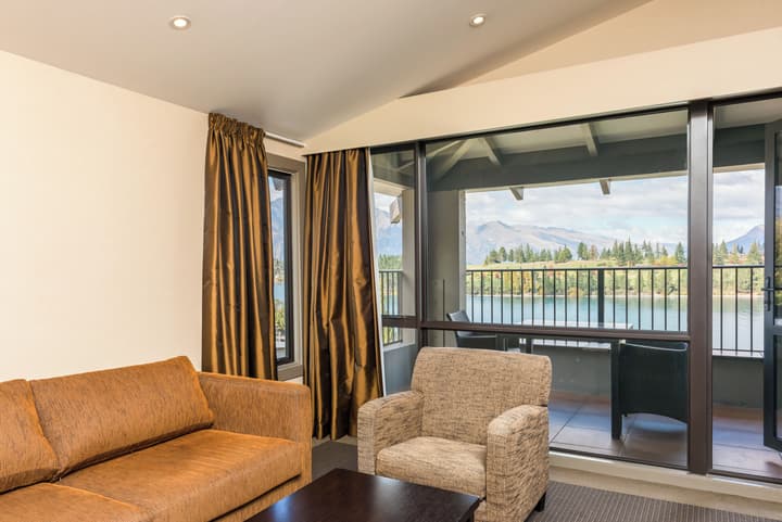 Copthorne Hotel and Resort Queenstown Lakefront
