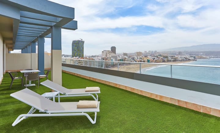 NH Imperial Playa