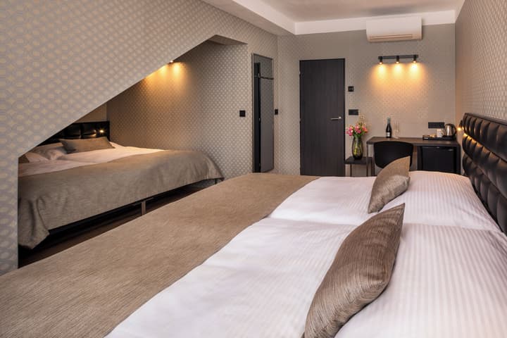 Aida Hotel