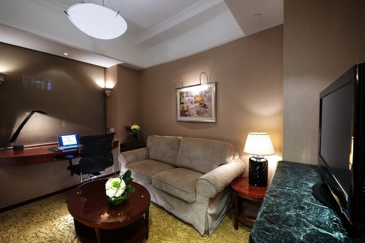 Charterhouse Causeway Bay