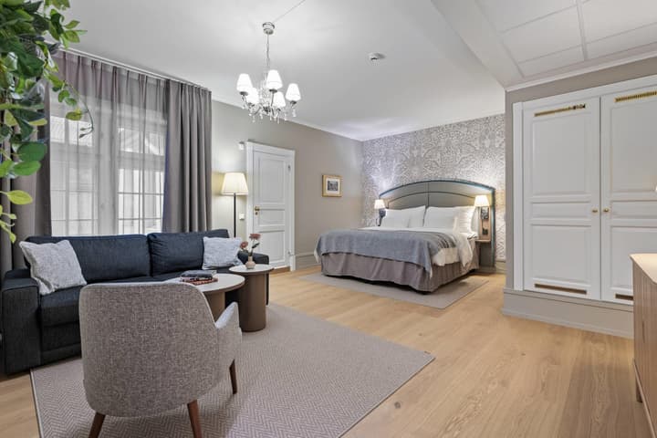 Home Hotel Bastion