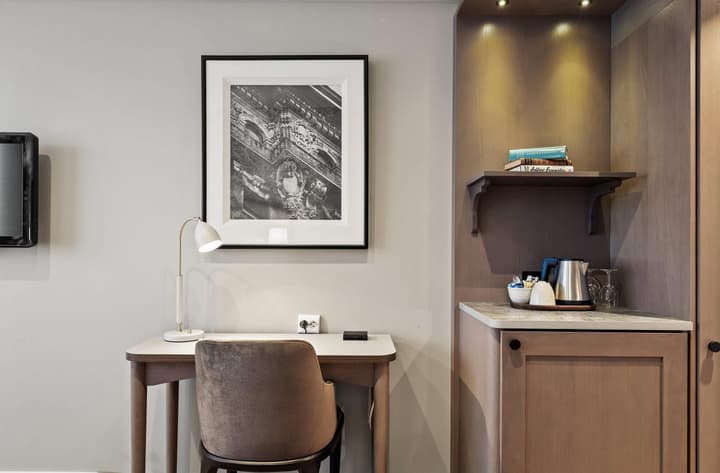 Home Hotel Bastion