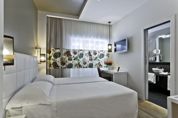 Hotel Caravel