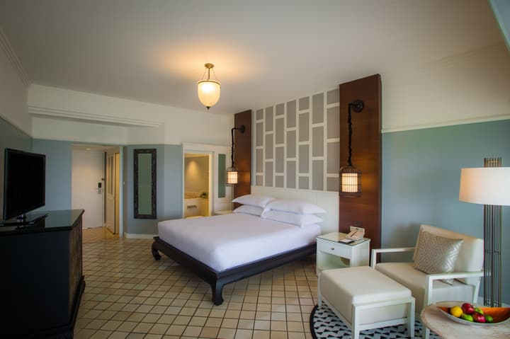 Pullman Phuket Karon Beach Resort