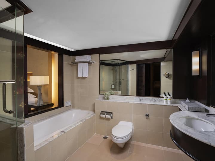 Pullman Phuket Karon Beach Resort