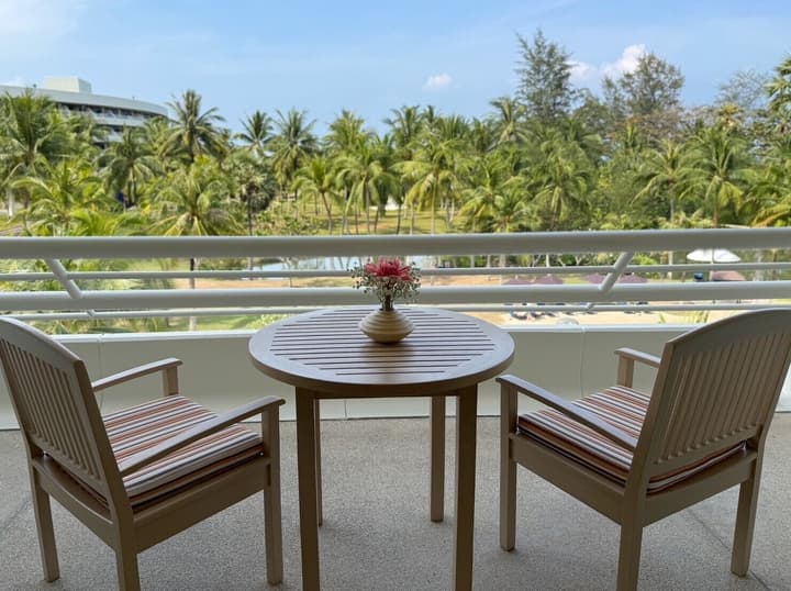 Pullman Phuket Karon Beach Resort