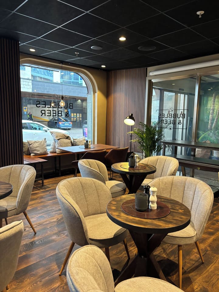 Home Hotel Plaza