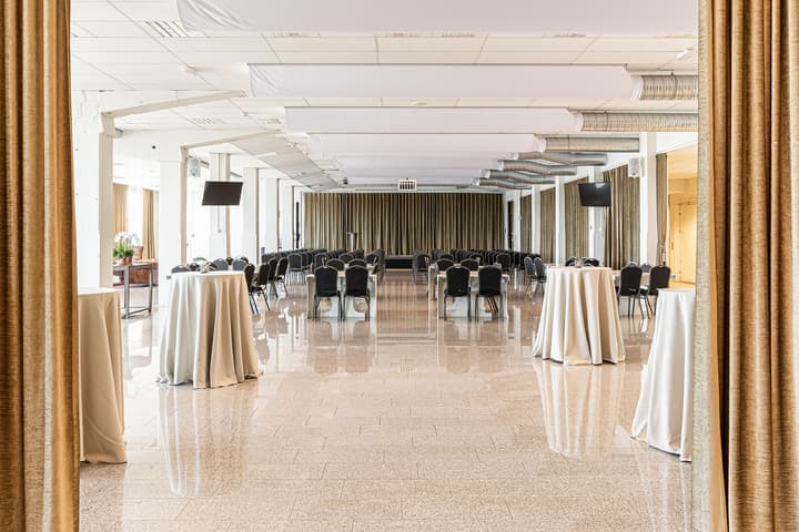 Sunlight Hotel Conference and Spa