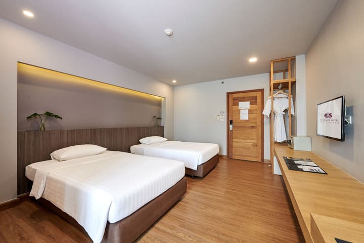 TK Palace Hotel & Convention
