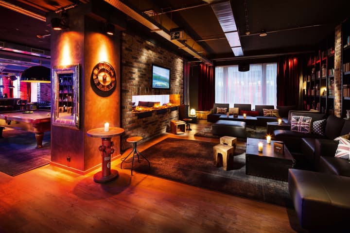 Hotel PULSE8
