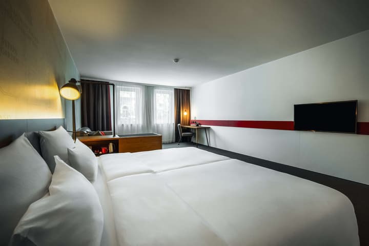 Hotel PULSE8