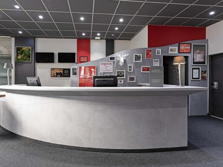 ibis Paris Pantin Eglise