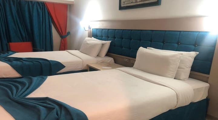Aracan Eatabe Luxor Hotel