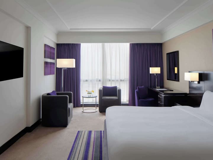 Pullman Dubai Creek City Centre