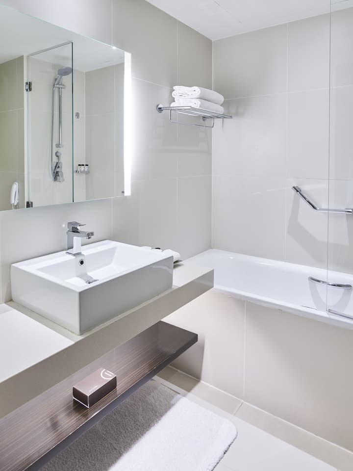 Pullman Dubai Creek City Centre