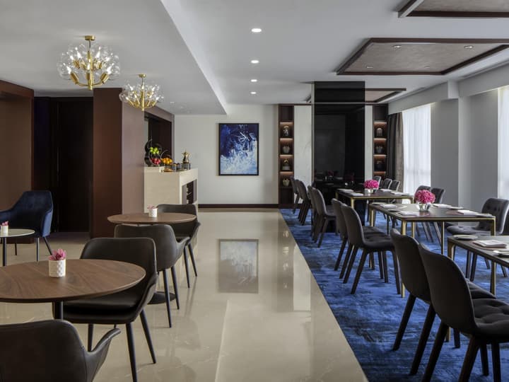 Pullman Dubai Creek City Centre