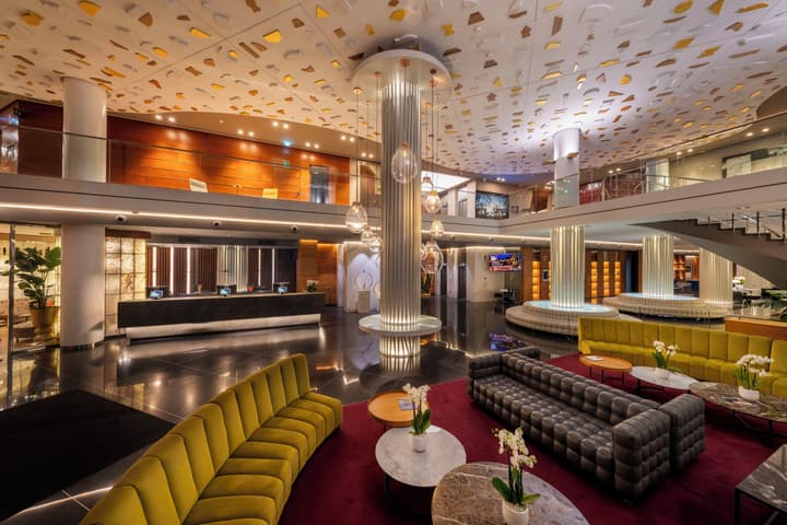 SH Valencia Palace Hotel