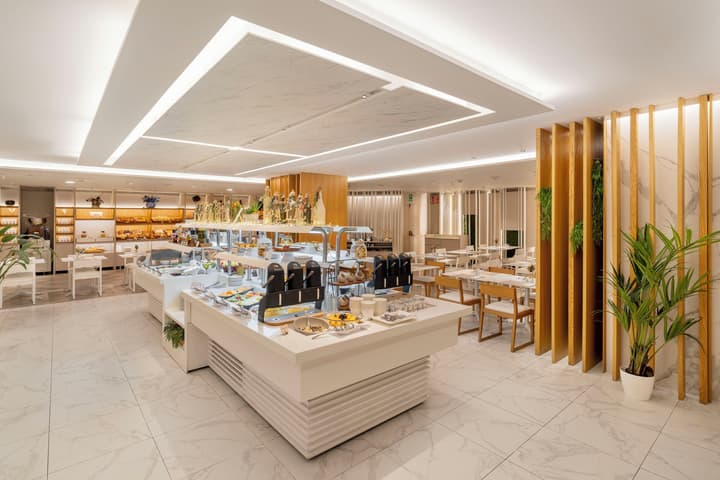 SH Valencia Palace Hotel