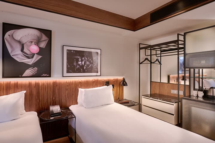 Melia White House Hotel