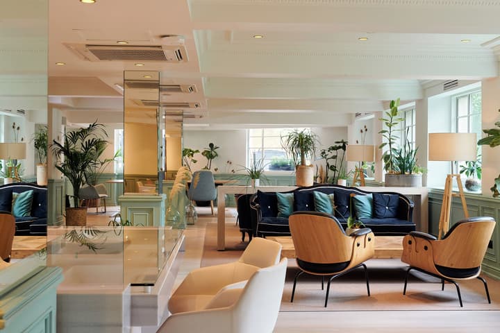 Melia White House Hotel