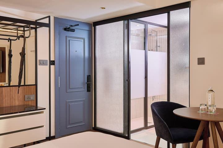 Melia White House Hotel