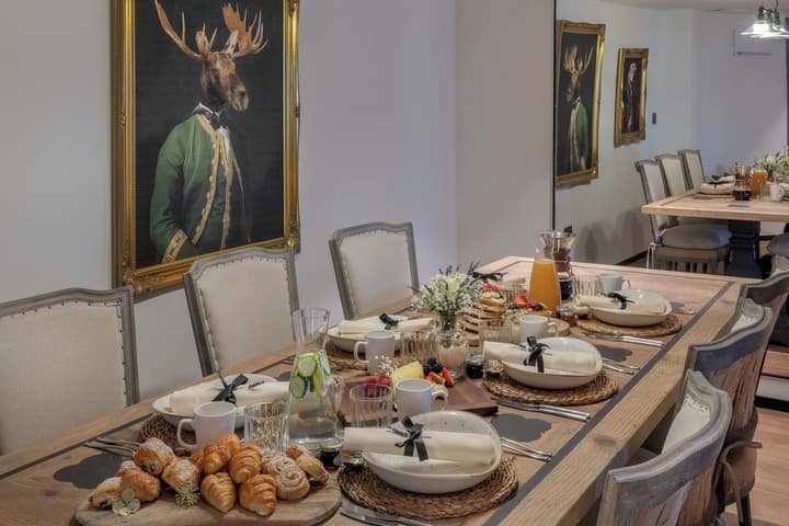 Melia White House Hotel