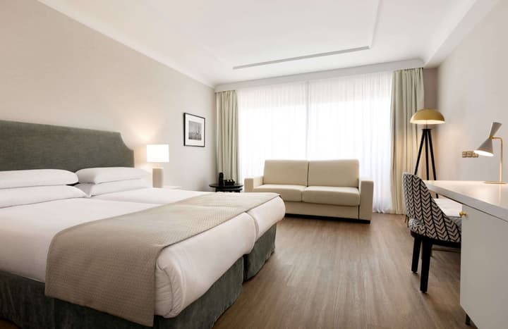 Hotel Avenue Louise Brussels - Trademark Collection by Wyndham