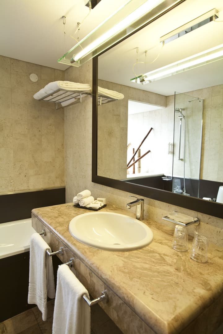 Legendary Lisboa Suites