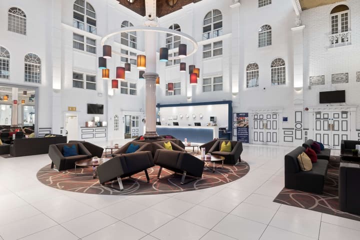 Park Inn by Radisson Cardiff City Centre
