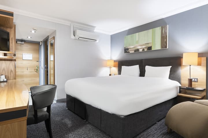 Park Inn by Radisson Cardiff City Centre