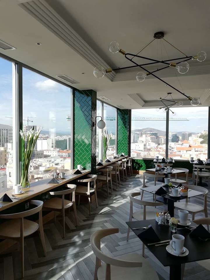 The Eliott Hotel