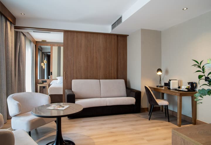 Hotel Granada Center