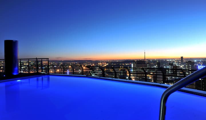 The Parktonian All Suite Hotel