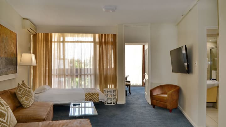 The Parktonian All Suite Hotel