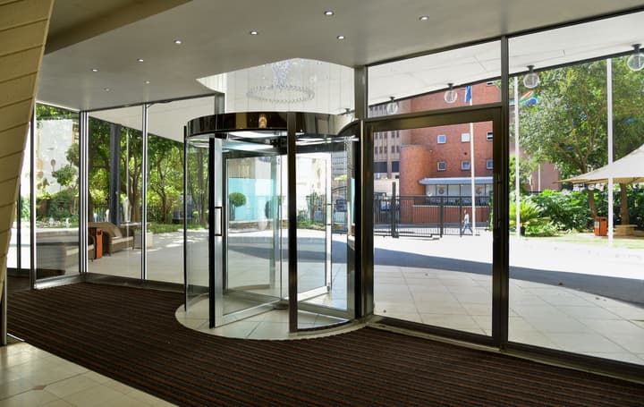The Parktonian All Suite Hotel