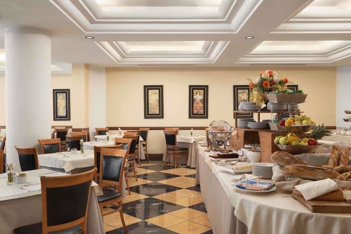 Ramada by Wyndham Naples