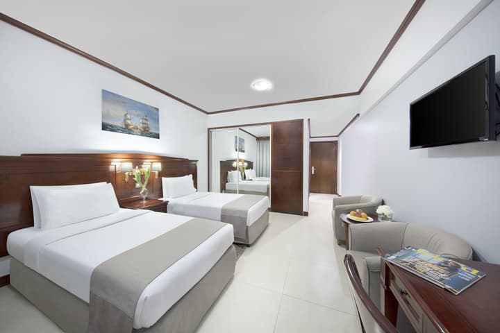 Admiral Plaza Hotel Dubai