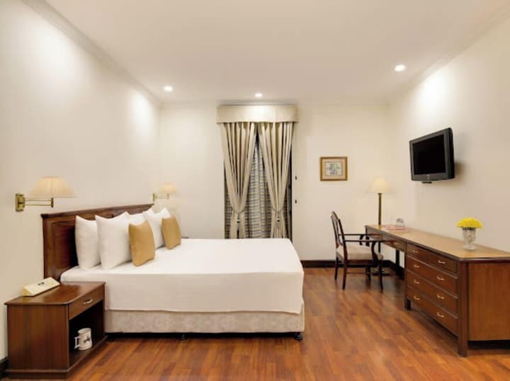 Ambassador, New Delhi - IHCL SeleQtions