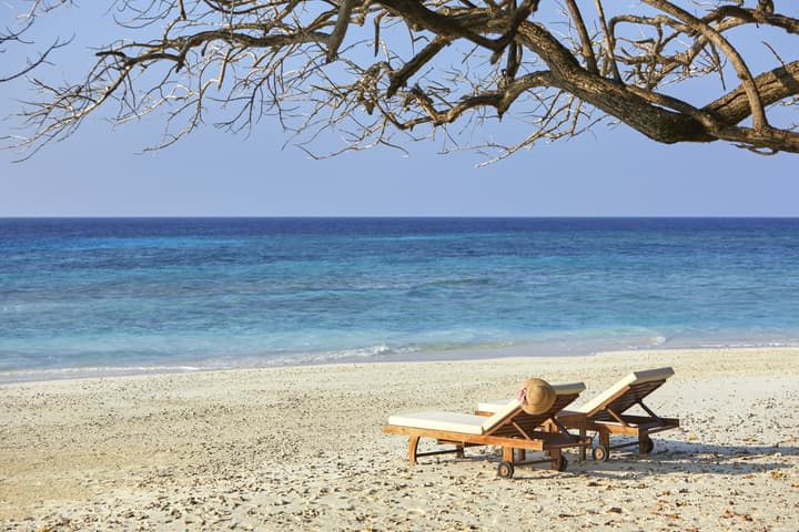 Taj Coral Reef Resort & Spa Maldives – A Premium All Inclusive Resort