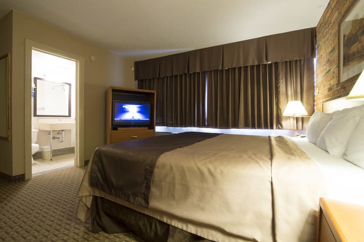 Travelodge by Wyndham Thunder Bay