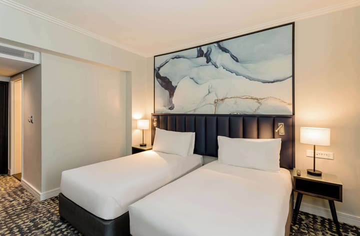 Southern Sun Rosebank