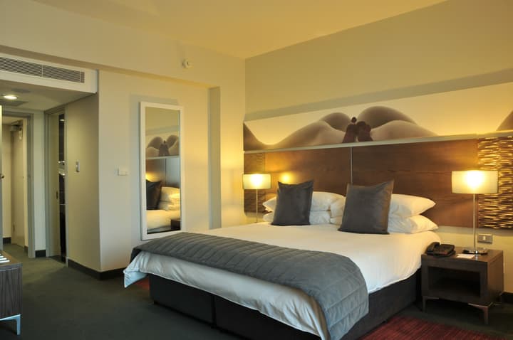 Southern Sun Rosebank