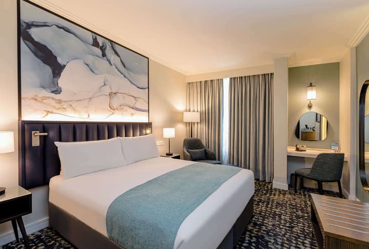 Southern Sun Rosebank